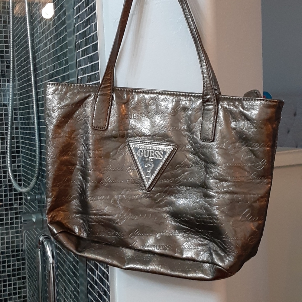 Purse guess